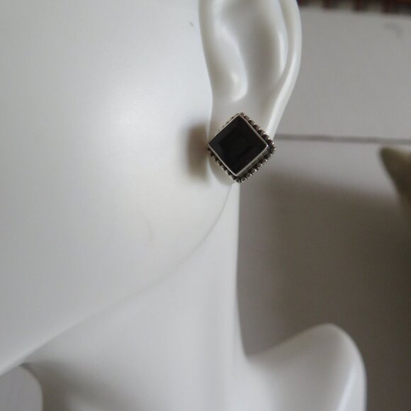 Sundance Catalog - Small Stud Earrings - Silver w/Dark Purple stone, NWOT - Picture 3 of 6